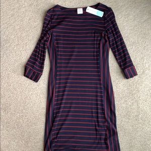 NWT Navy and red casual ribbed dress